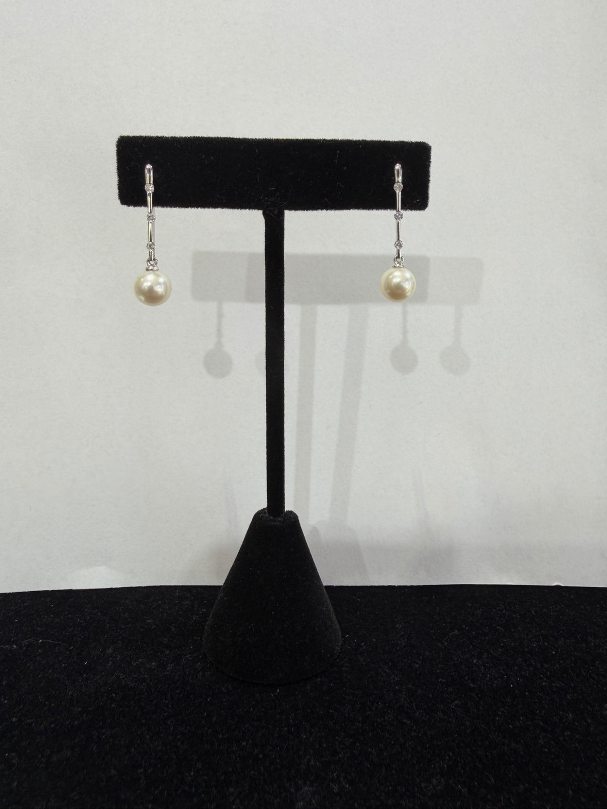 14K White Gold Pearl Diamond Drop Earrings, Natural Diamond 0.12 ctw