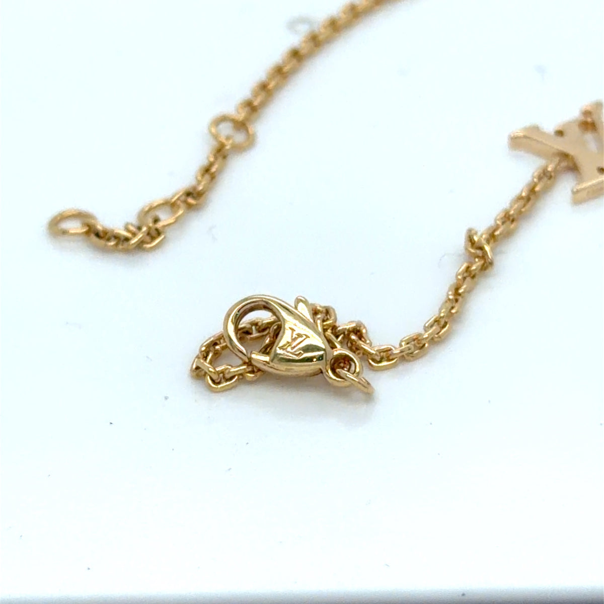 Louis Vuitton Idylle Blossom LV Bracelet 18K Yellow Gold Diamond 7" (view 4)