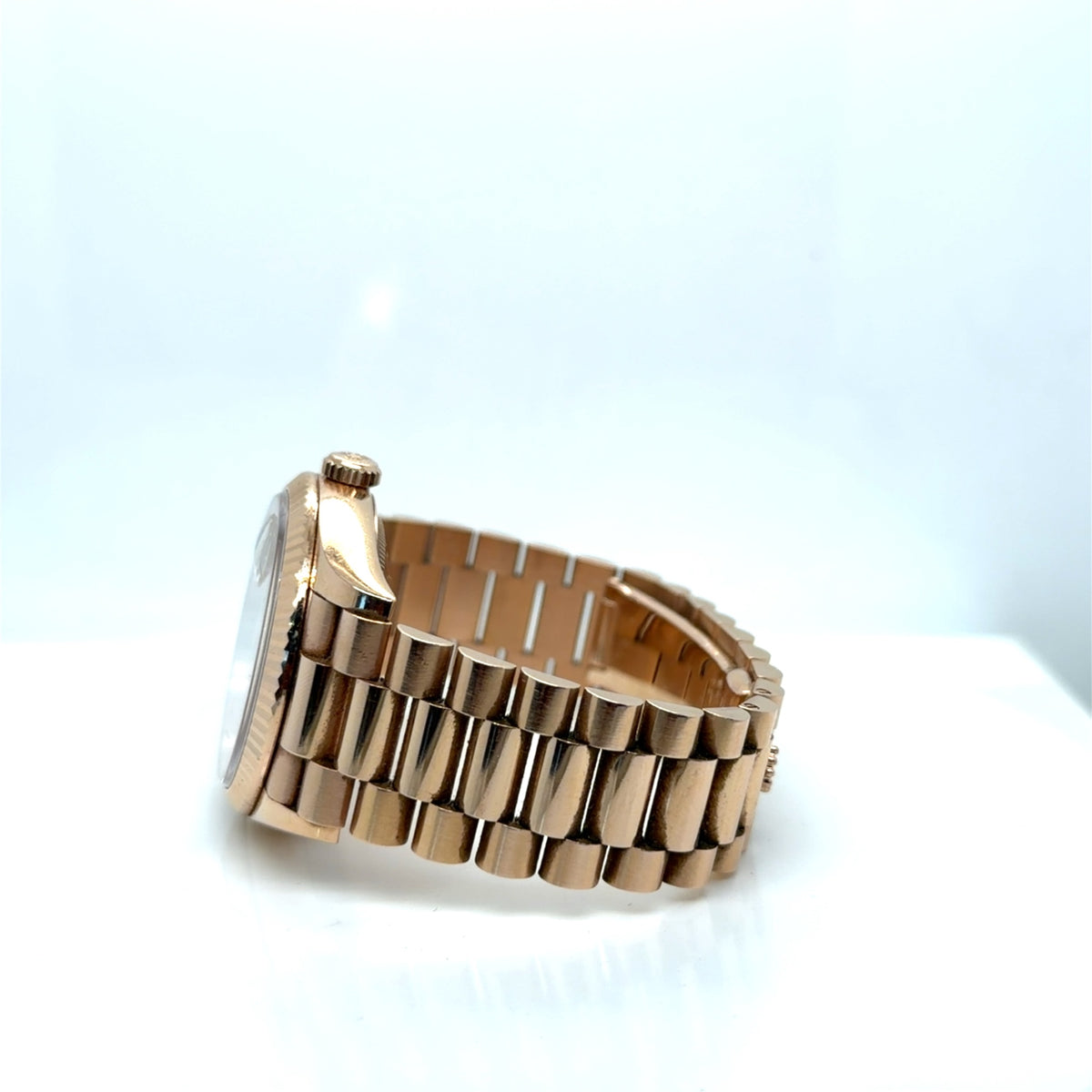 Rolex Day-Date 36 18K Rose Gold White Roman Dial Ref 128235 2022 (view 7)