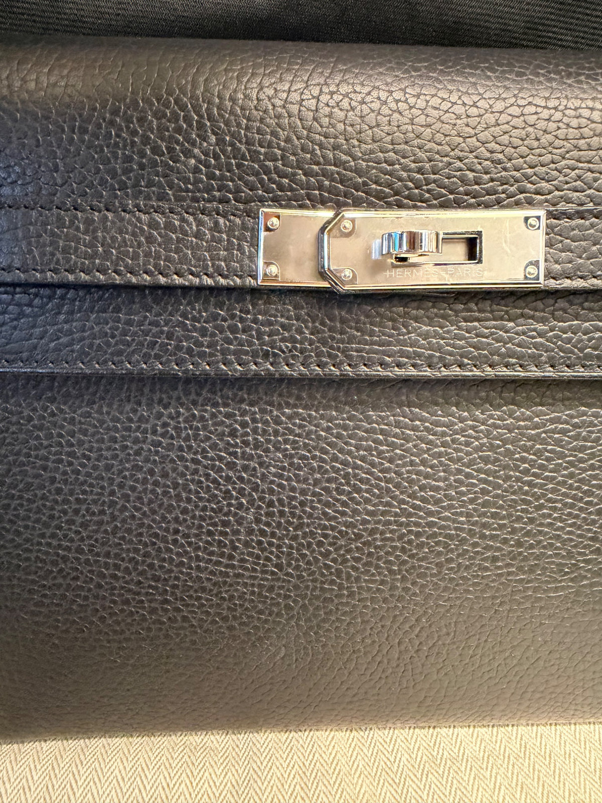 Hermès Kelly Depeches 25 Black Leather Palladium Hardware Clutch Bag (view 9)
