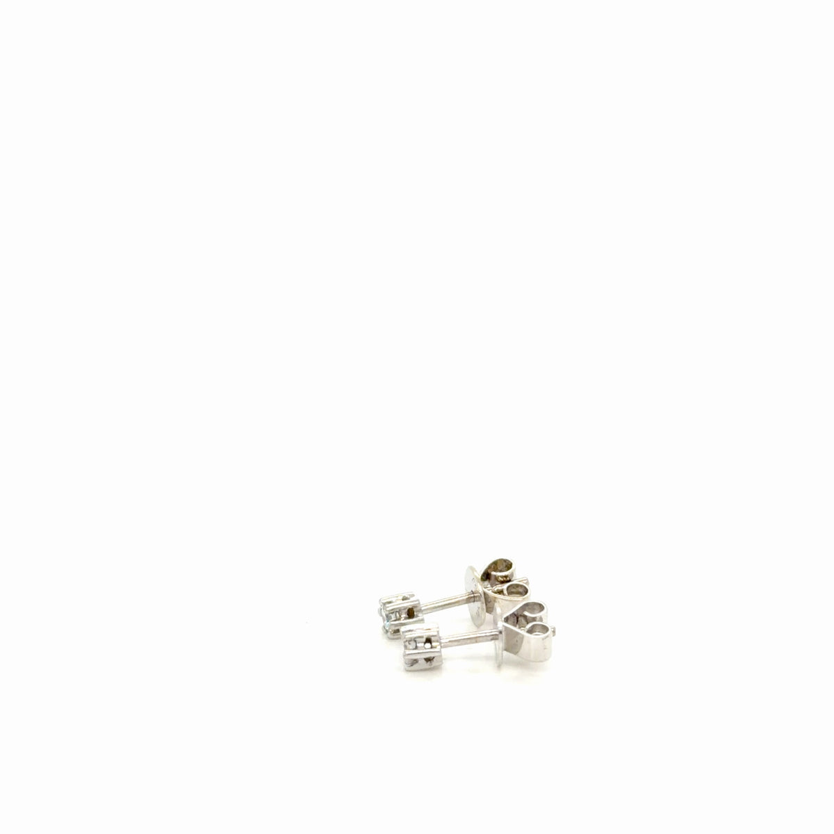 14k White Gold Natural Diamond Stud Earrings 0.14 ctw Round Solitaire G VS (view 3)