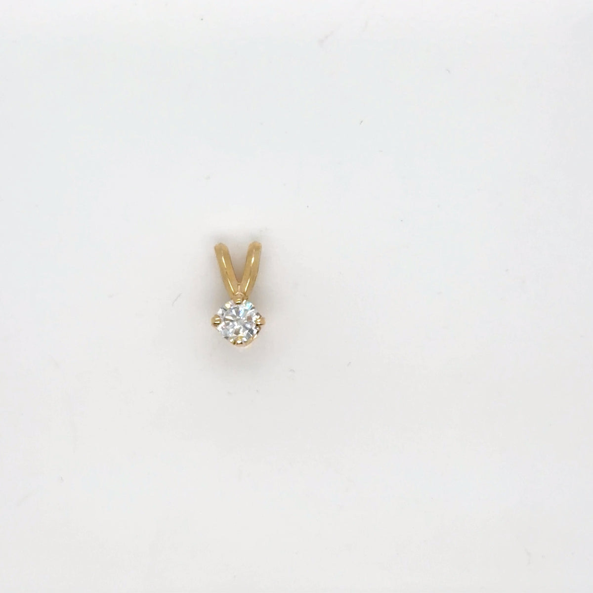 14K Yellow Gold Diamond Solitaire Pendant 0.24 Ctw Natural Round G SI (view 3)