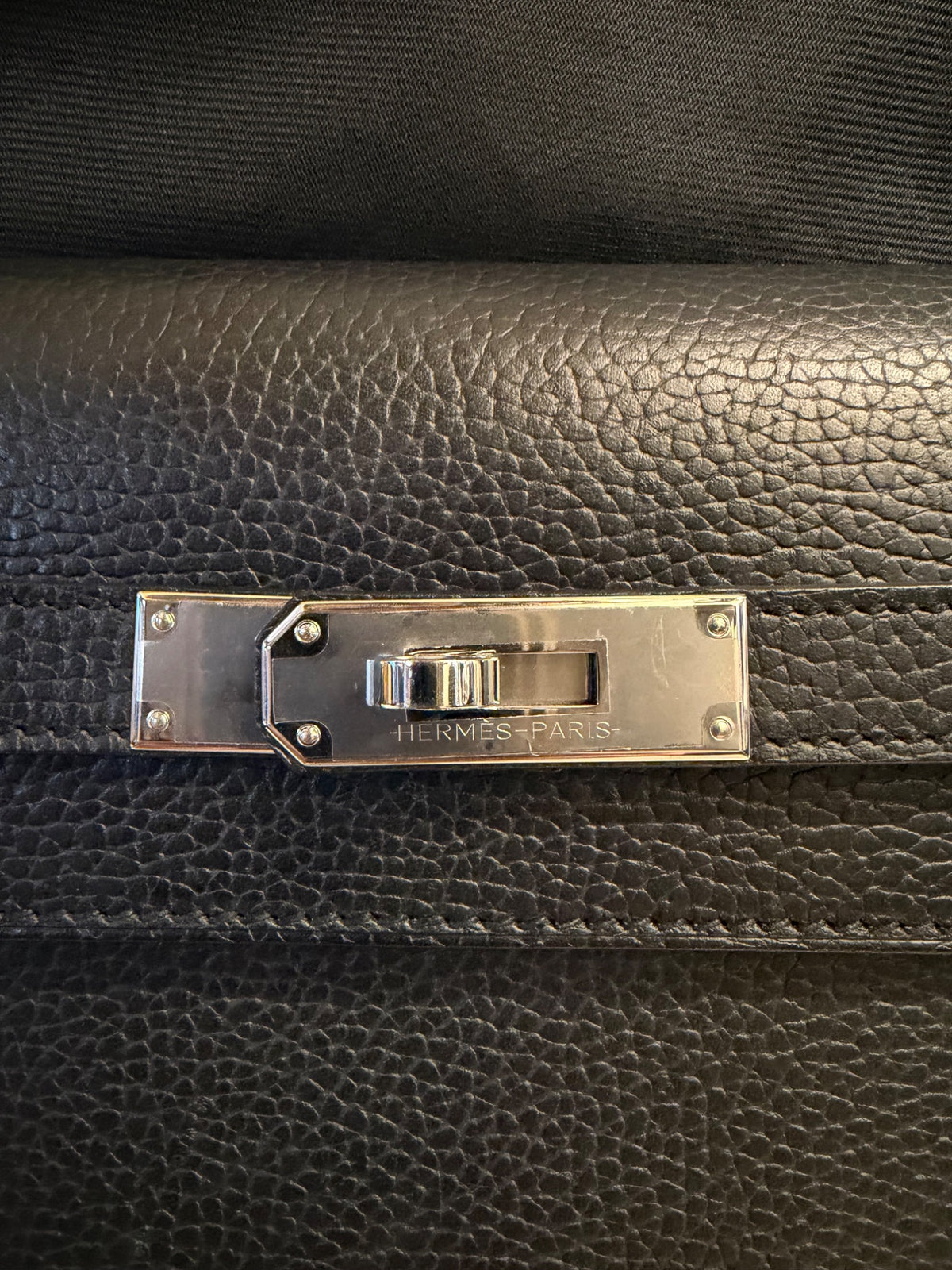 Hermès Kelly Depeches 25 Black Leather Palladium Hardware Clutch Bag (view 7)