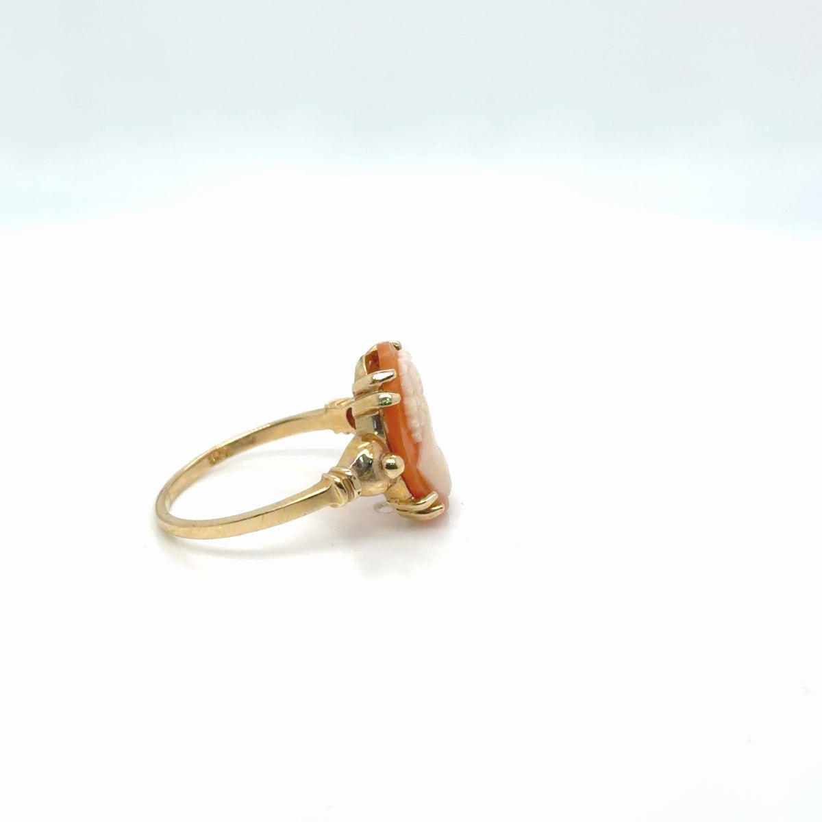 Vintage Shell Cameo Ring 10k Yellow Gold Oval Portrait Size 6.75 (view 3)