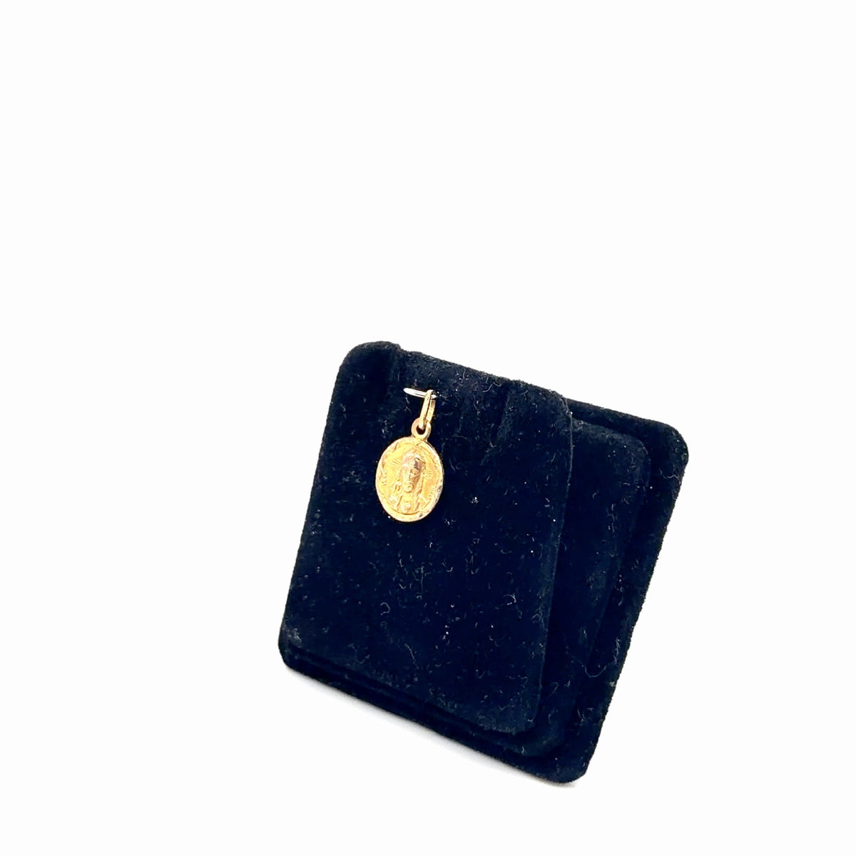 10K Yellow Gold Religious Medal Pendant, Virgin Mary, 0.57g (view 2)