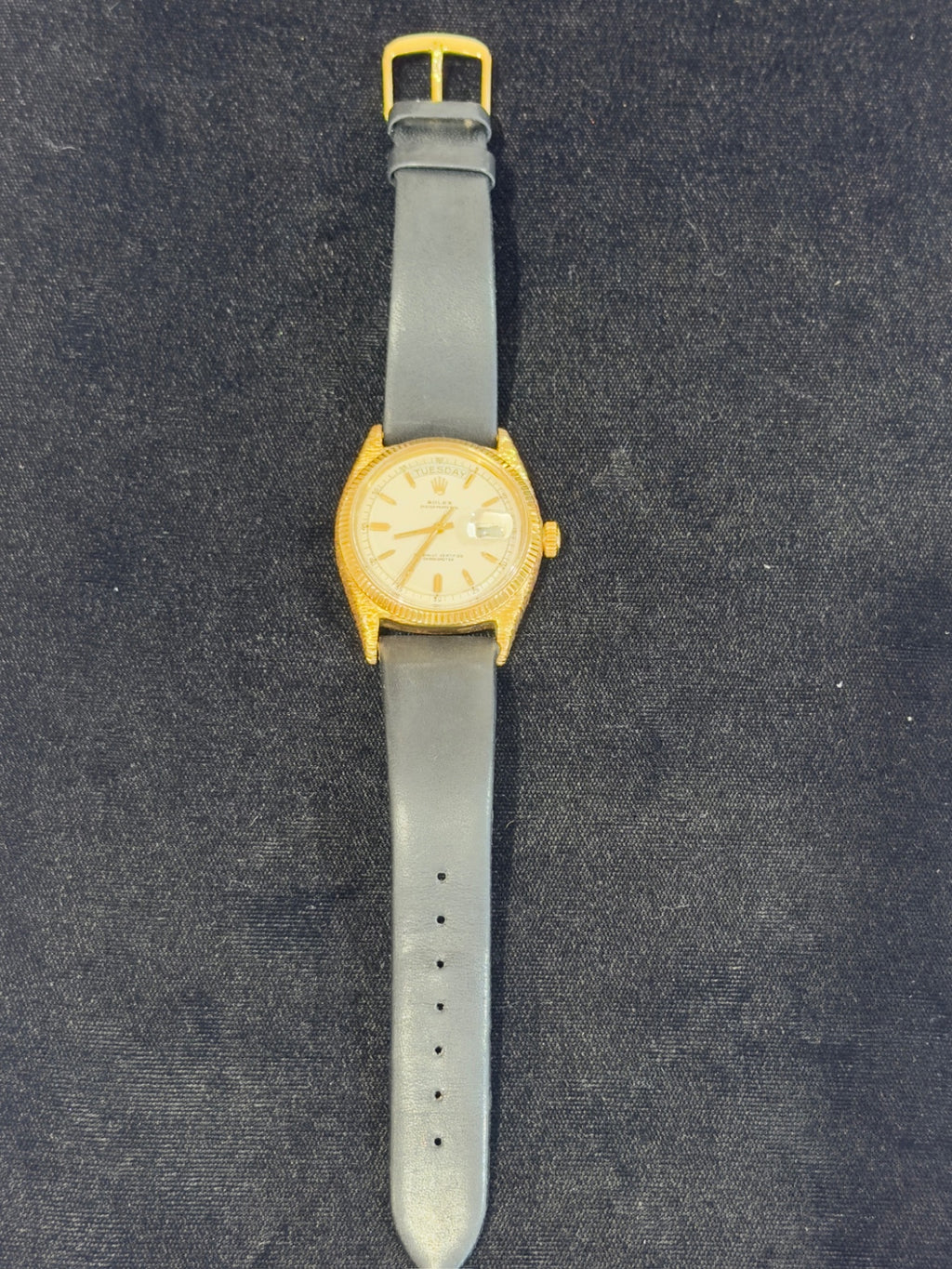 Rolex Day-Date 18K Yellow Gold Silver Dial Ref 6611B 36mm Vintage 1957 (view 6)