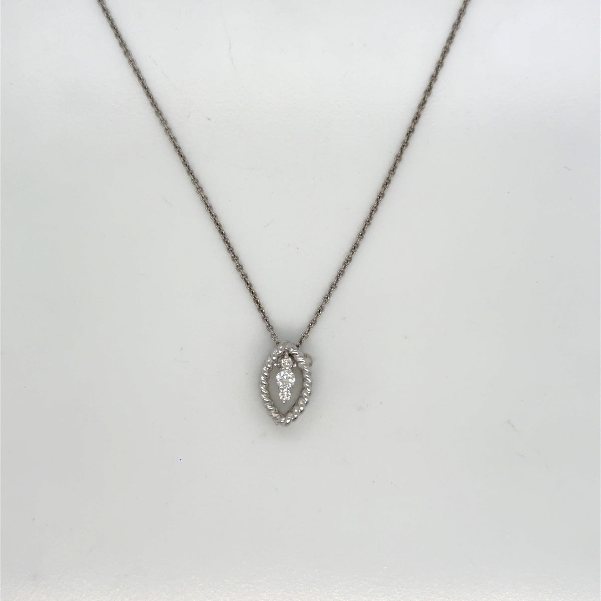 Roberto Coin 18K White Gold Diamond Pendant Necklace 0.10 ctw 18" (view 2)