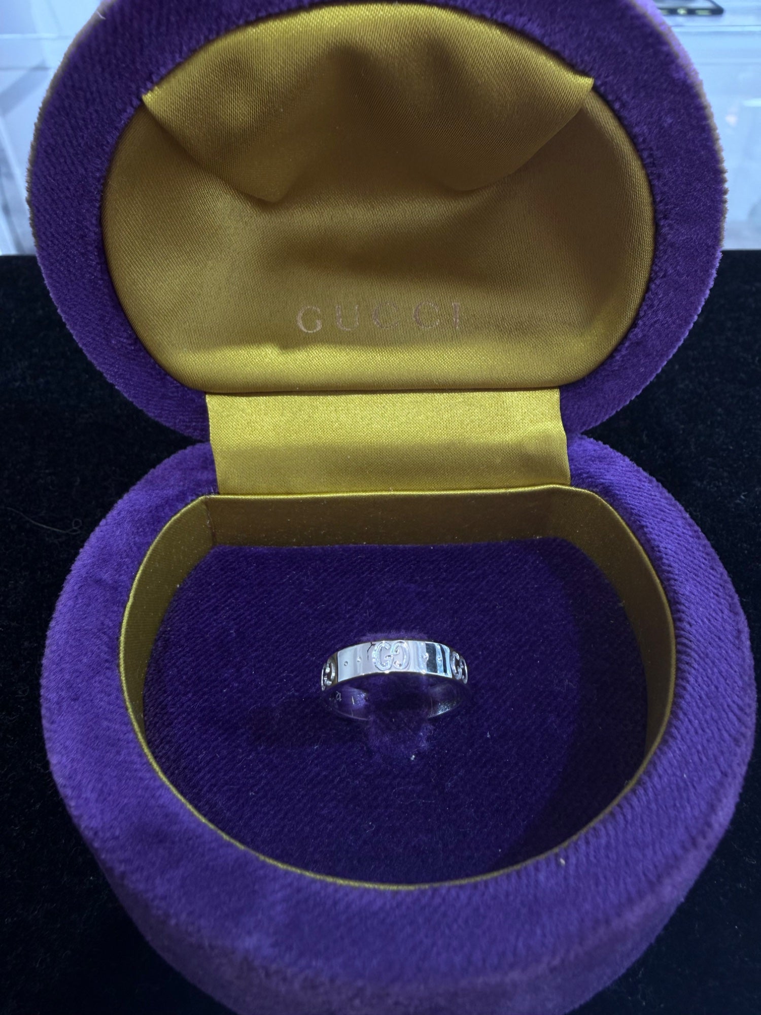 Gucci Icon Thin Band Ring 18K White Gold Size 5.75 (EU 12)