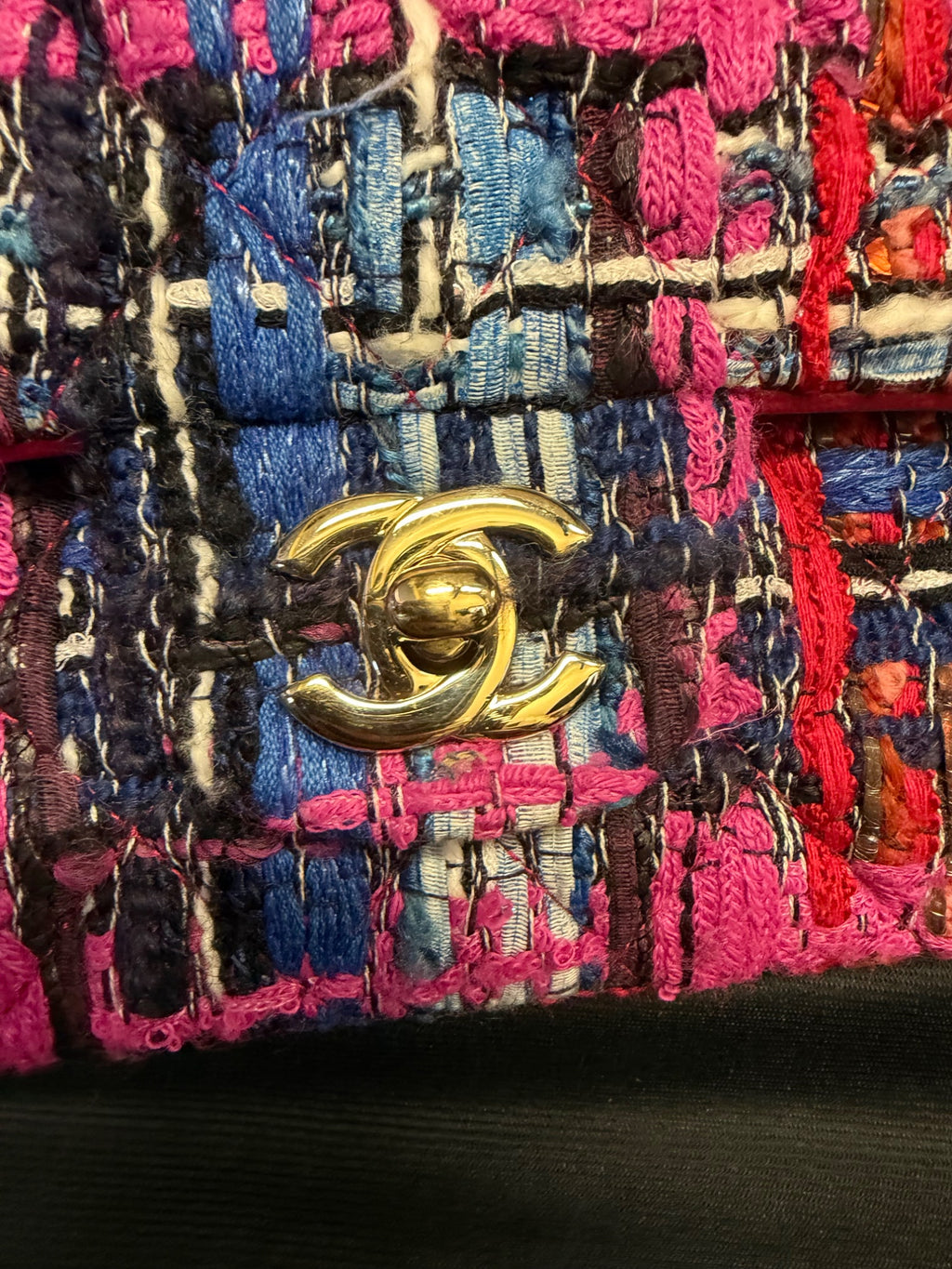 Chanel Fantasy Tweed Medium Double Flap Shoulder Bag Multicolor Gold (view 12)