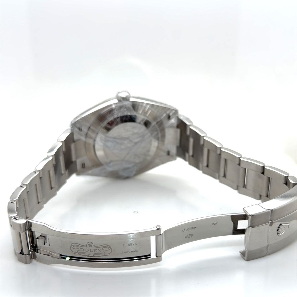 Rolex Datejust 41 Stainless Steel Green Dial Oyster Watch, Box & Papers (view 8)