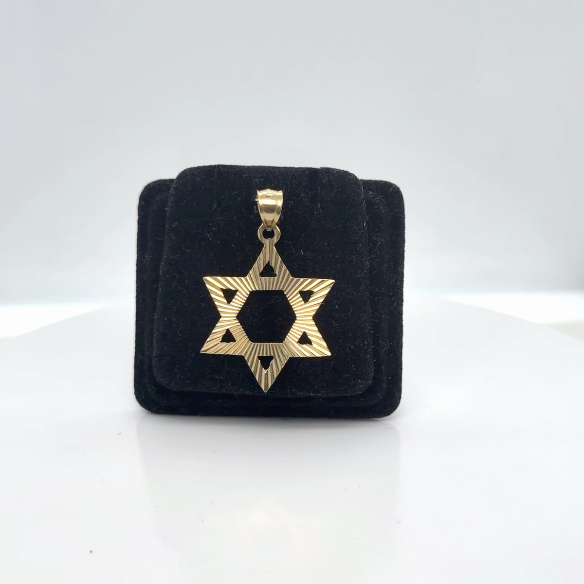 10K Yellow Gold Star of David Pendant, Diamond-Cut Textured, 2.23g