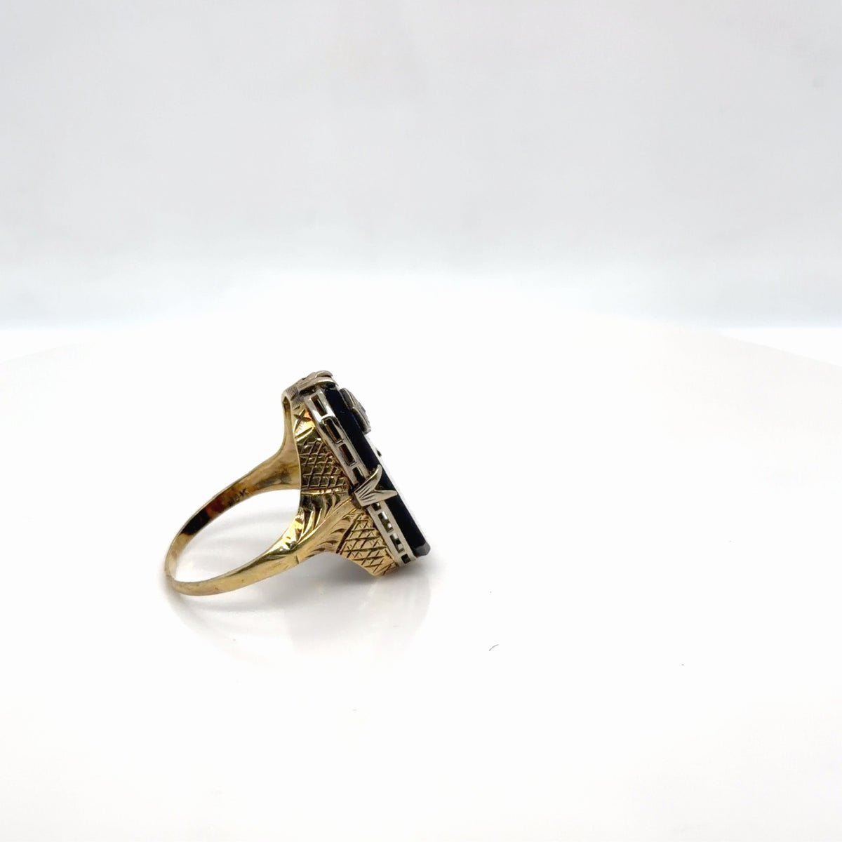 Vintage Art Deco 14K Yellow Gold Black Onyx Diamond Ring Size 7.75 (view 4)