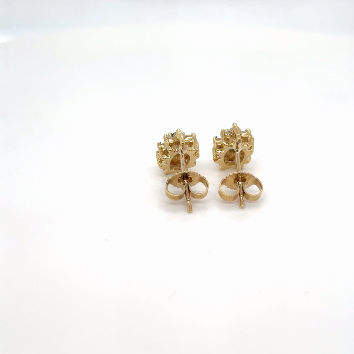 14K Yellow Gold Emerald Diamond Cluster Stud Earrings 0.65 ctw (view 4)