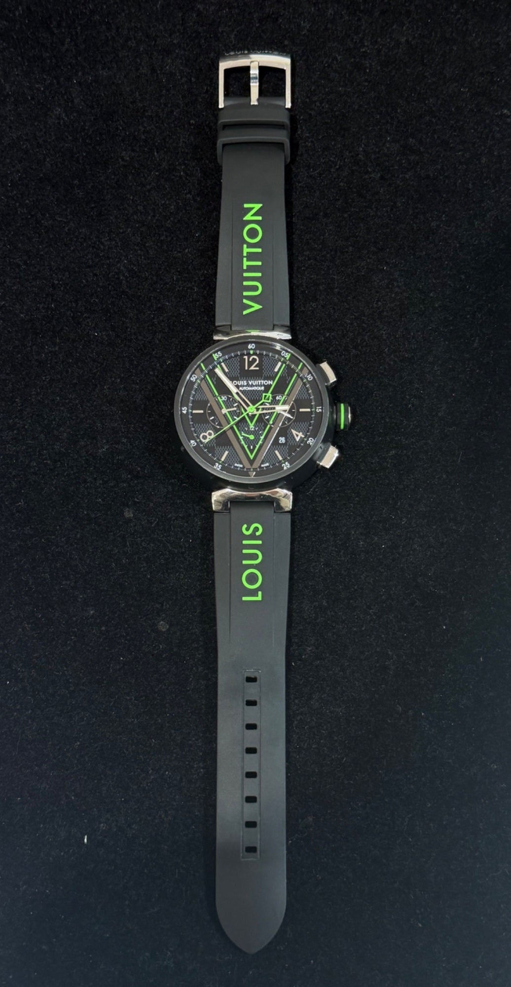 Louis Vuitton Tambour Damier Graphite Race Chronograph Watch QA130 46mm (view 2)
