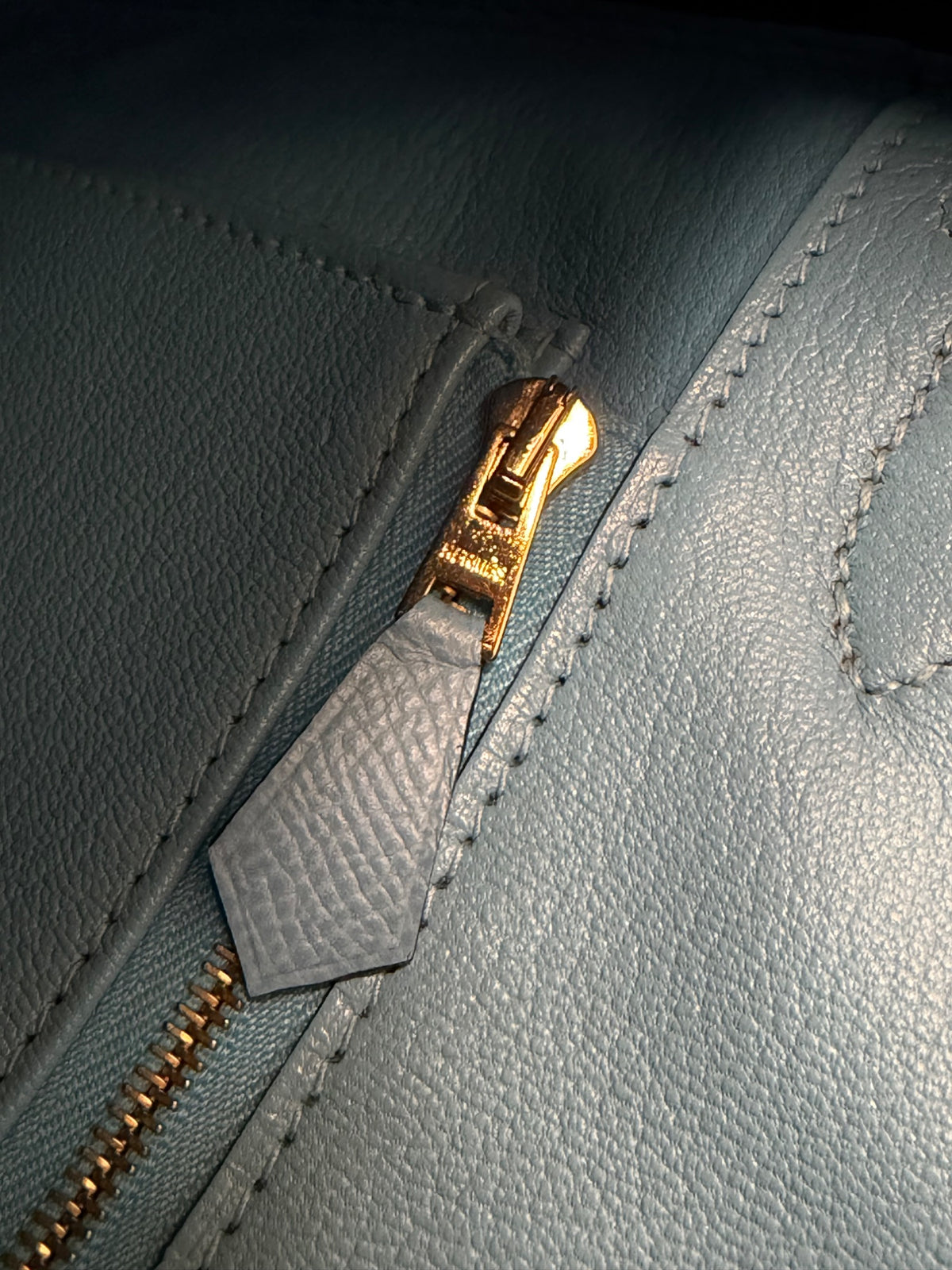 Hermès Birkin 30 Blue Céleste Epsom Leather Gold Hardware Handbag (view 12)