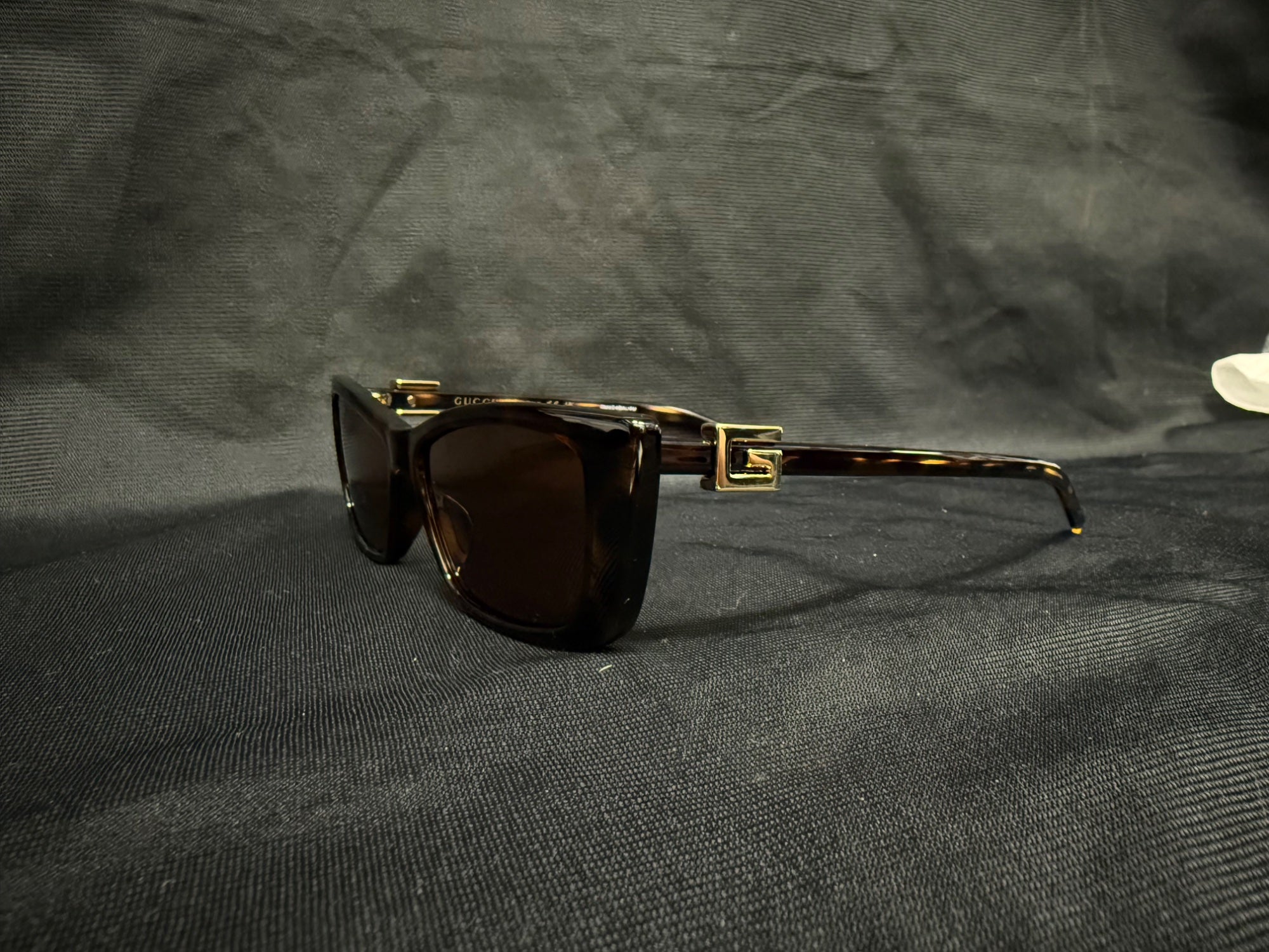 Gucci GG1681S 004 Cat-Eye Sunglasses Havana Tortoise Brown