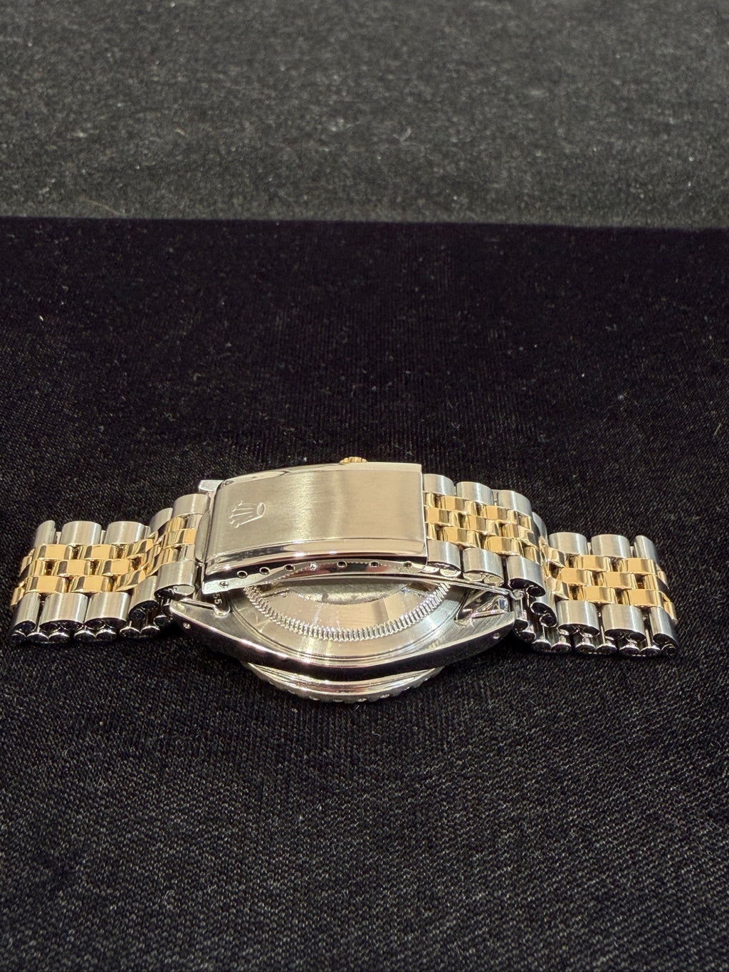 Rolex Datejust 36 Two-Tone Steel 18k Gold MOP Diamond Dial Ref 16233 (view 11)