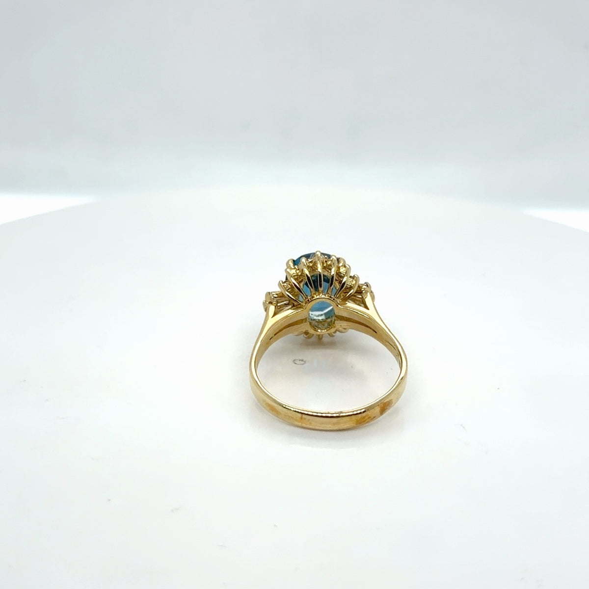 14k Yellow Gold Blue Topaz Oval Diamond Halo Cocktail Ring Size 9.75 (view 4)