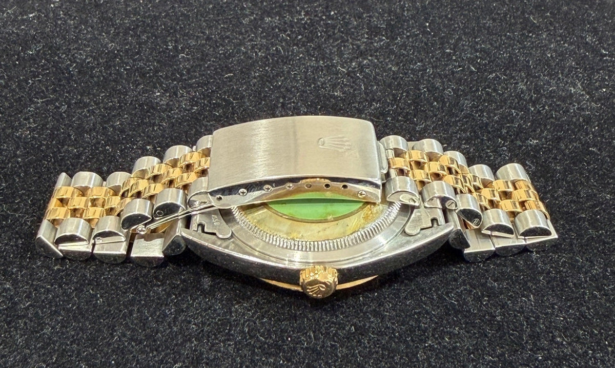 Rolex Datejust 36mm Two-Tone Steel & Gold Watch Ref. 16233 (view 6)