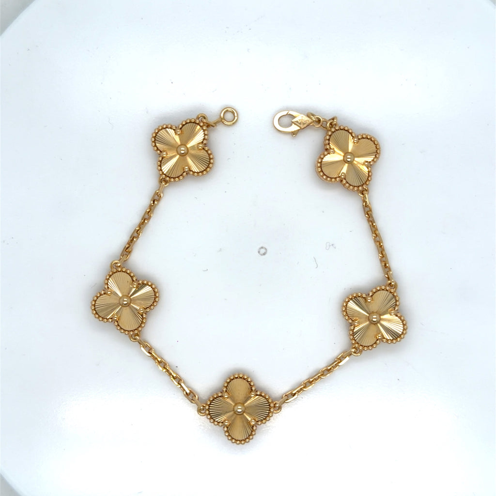 Van Cleef & Arpels Vintage Alhambra 5 Motif Bracelet 18K Yellow Gold (view 2)