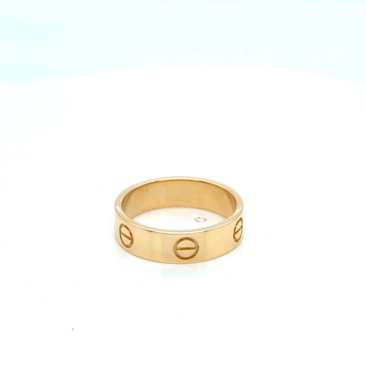 Cartier Love Ring 18K Yellow Gold Size 8 Classic Band (view 6)