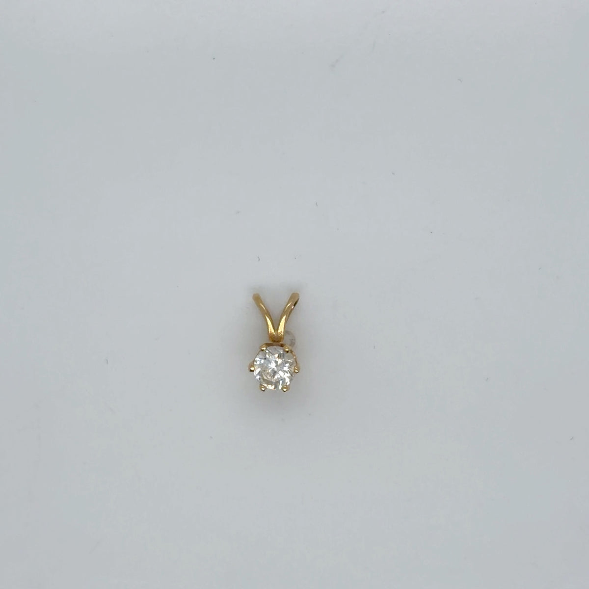 Diamond Solitaire Pendant 14K Yellow Gold 0.25 Ct Round Natural I I1