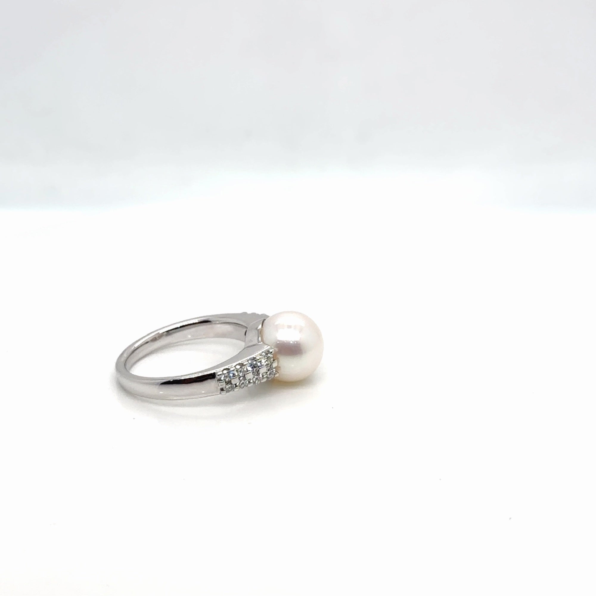 14k White Gold Pearl & Diamond Ring, 0.33 ctw Diamond Accents, Size 7 (view 4)