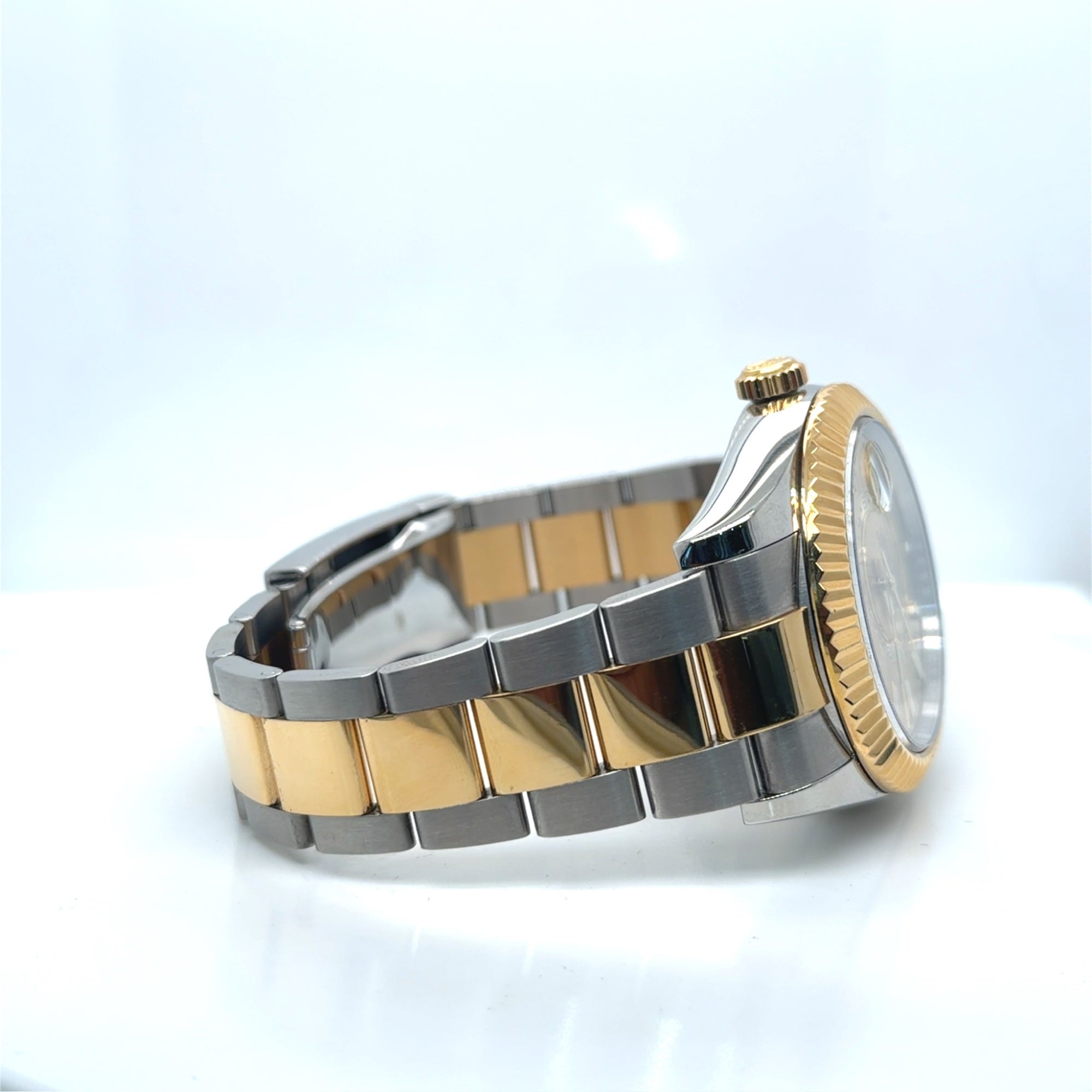 Rolex Sky-Dweller 42mm Two-Tone Steel 18k Gold Champagne Dial 326933