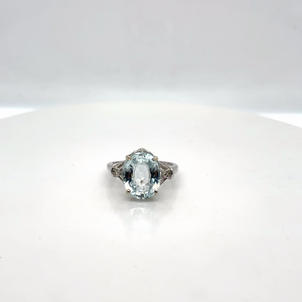 14K White Gold Blue Topaz Oval Diamond Accent Cocktail Ring Size 7