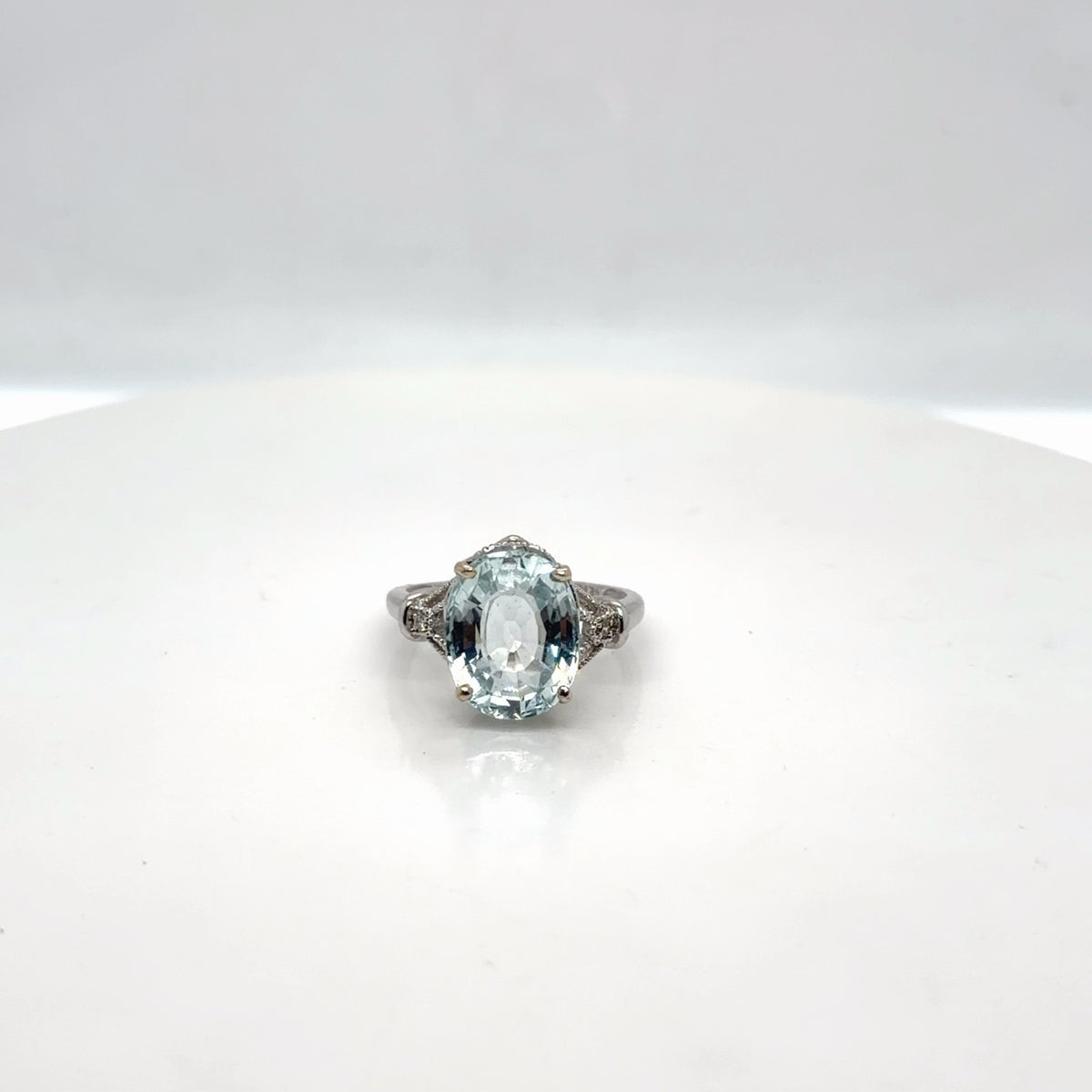 14K White Gold Blue Topaz Oval Diamond Accent Cocktail Ring Size 7
