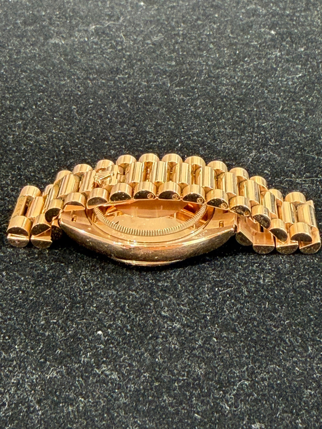 Rolex Day-Date 36 18K Rose Gold White Roman Dial Ref 128235 2022 (view 11)